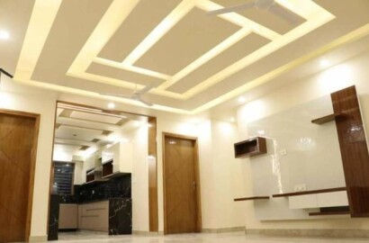 4 BHK Flat FOR SALE in FARIDABAD, HR, Delhi-46