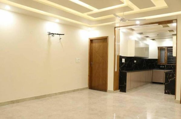 4 BHK Flat FOR SALE in FARIDABAD, HR, Delhi-46