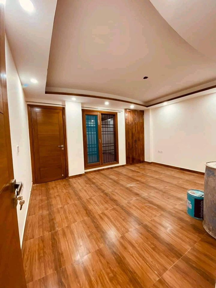 4BHK Built-up Area FOR SALE in FARIDABAD, HR, Delhi-53