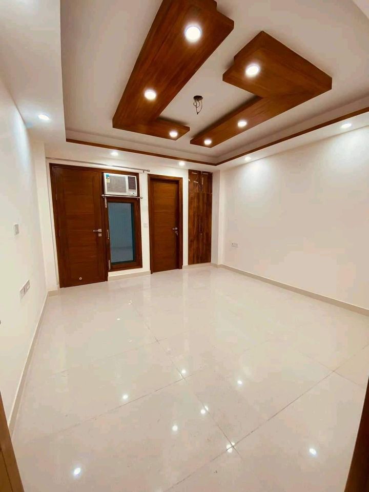 4BHK Built-up Area FOR SALE in FARIDABAD, HR, Delhi-53