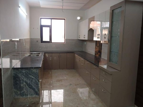 4 BHK modular kitchen FOR SALE in FARIDABAD, HR, Delhi-44