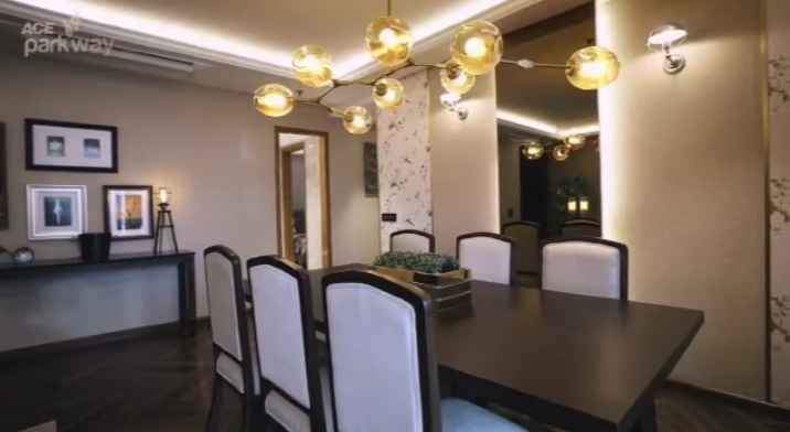 FLAT FOR SALE in NOIDA, UP, Delhi-29