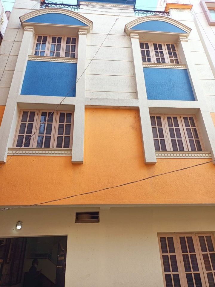 Hey!!!! everyone we have 8 unites of 2bhk flat in BTM 2nd stage ready to move in BENGALURU, KA Bangalore - 35