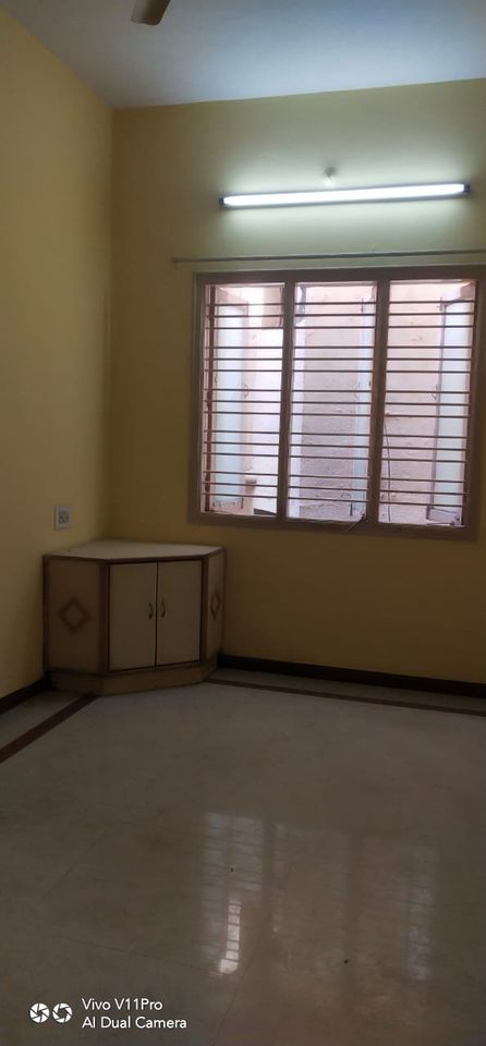 2BHK Semi-furnished flats is available in BENGALURU, KA, Bangalore -50