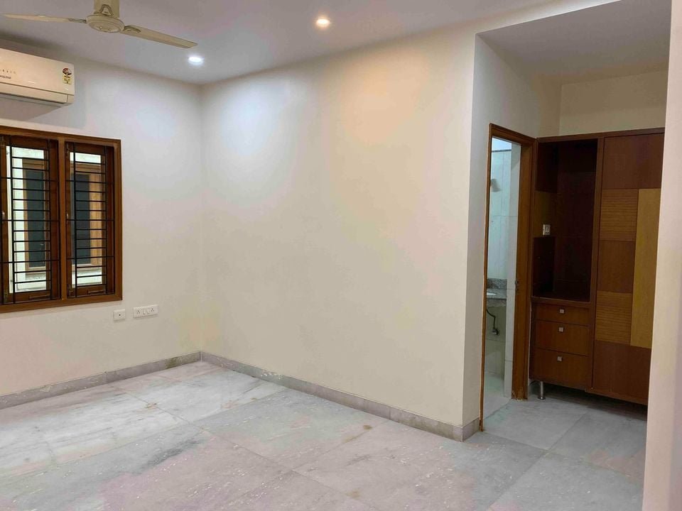 INDEPENDENT VILLA FOR SALE in BENGALURU, KA, Bangalore - 94