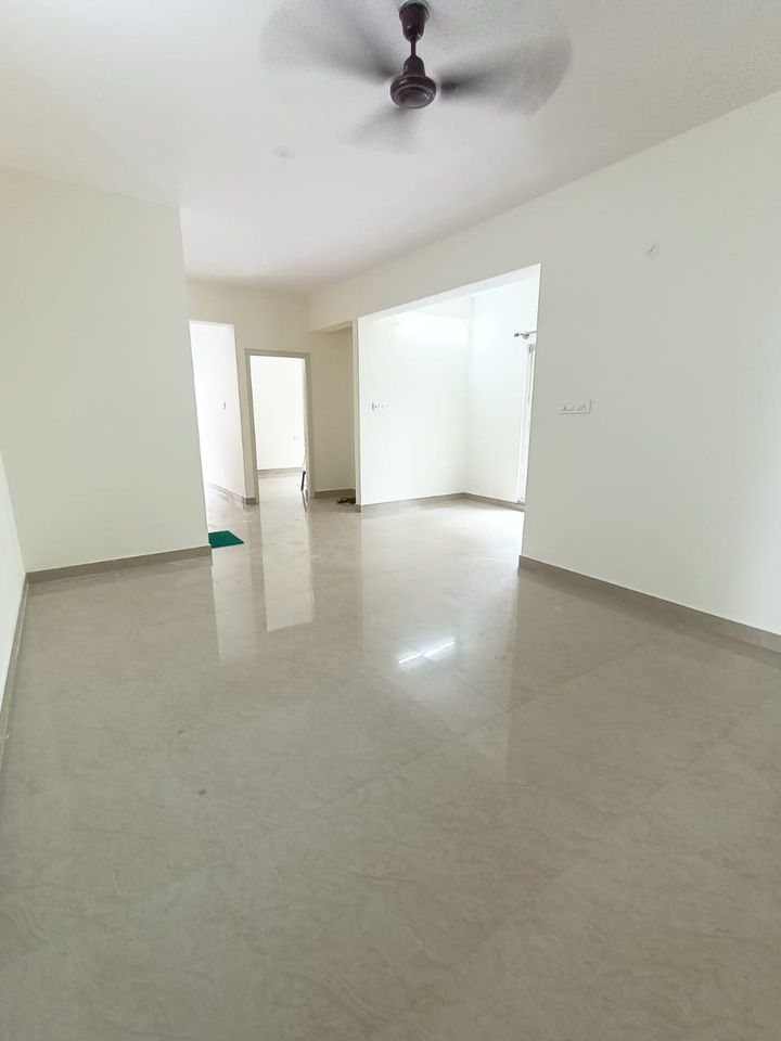 2bhk flat in Bannerghatta main road near menkish mahal ready to move in BENGALURU, KA Bangalore - 105