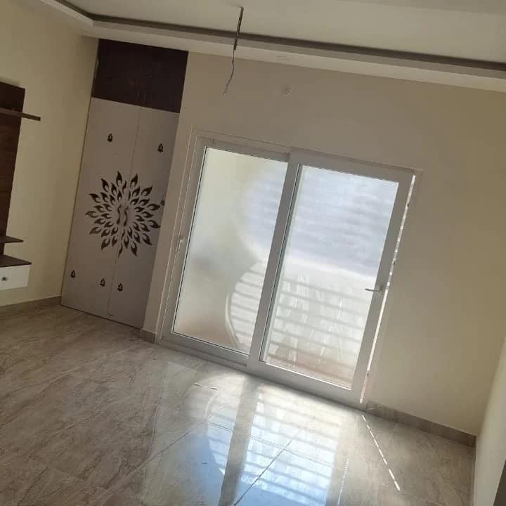 Independent Apartment With Private Lawn FOR SALE in CHENNAI, TN, Chennai-56