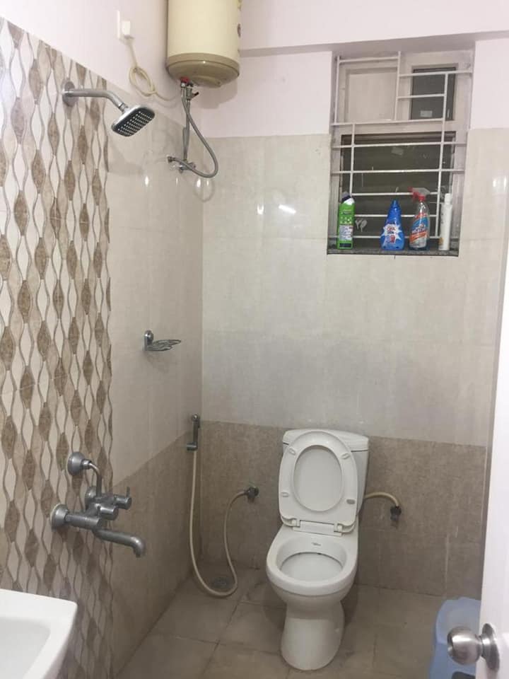 2BHK FLAT for Sale in BENGALURU, KA, Bangalore -126