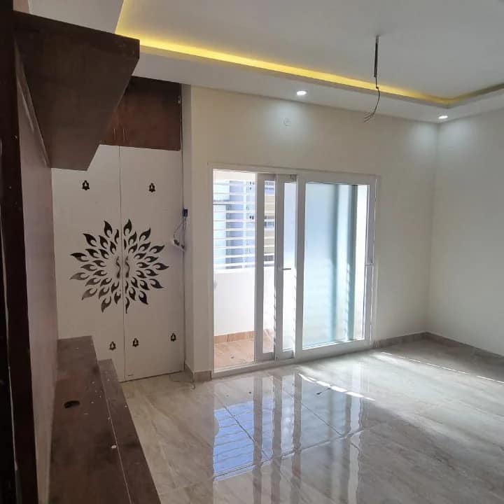 Independent Apartment With Private Lawn FOR SALE in CHENNAI, TN, Chennai-56