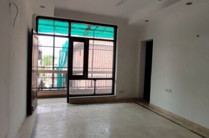 Third Floor with Terrace in GK1 South Delhi, New Delhi - 8