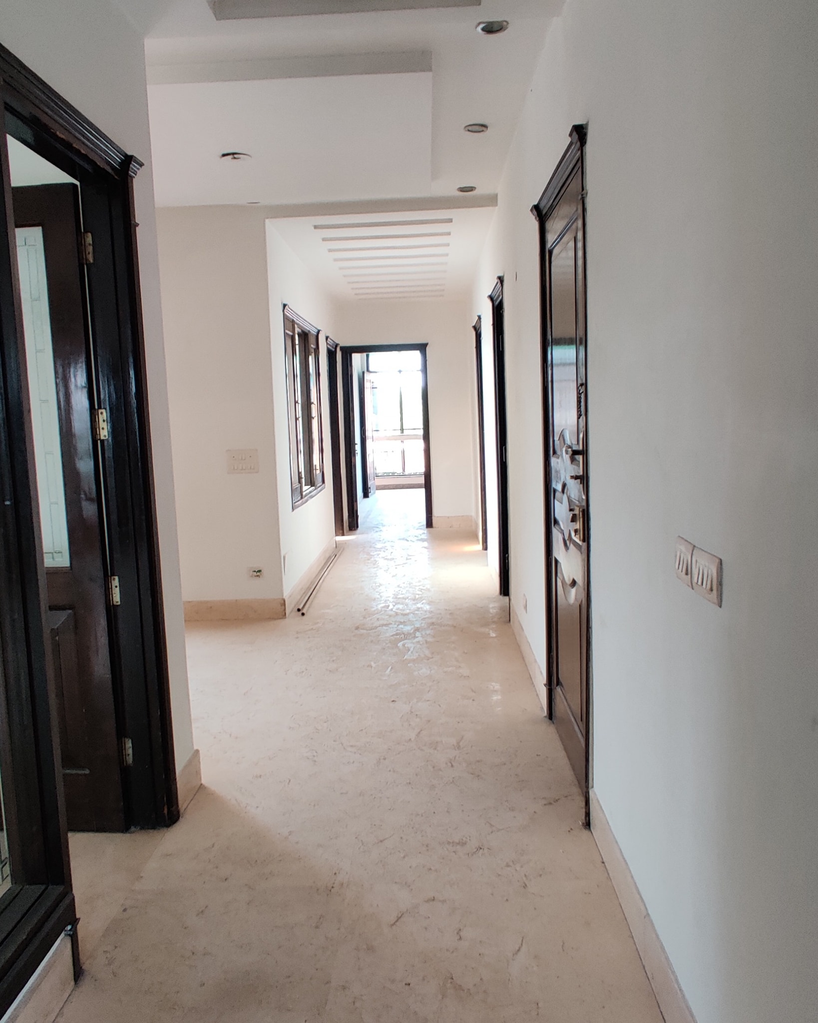 Third Floor with Terrace in GK1 South Delhi, New Delhi - 8