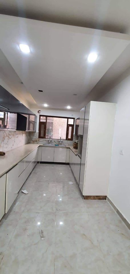 Modern Aparment FOR SALE in FARIDABAD, HR, Delhi-12