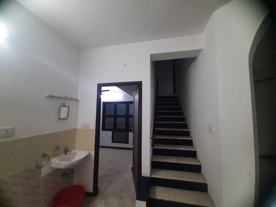 3Bhk Duplex type. Semi- Independent Villa type Flat FOR SALE in CHENNAI, TN, Chennai-73