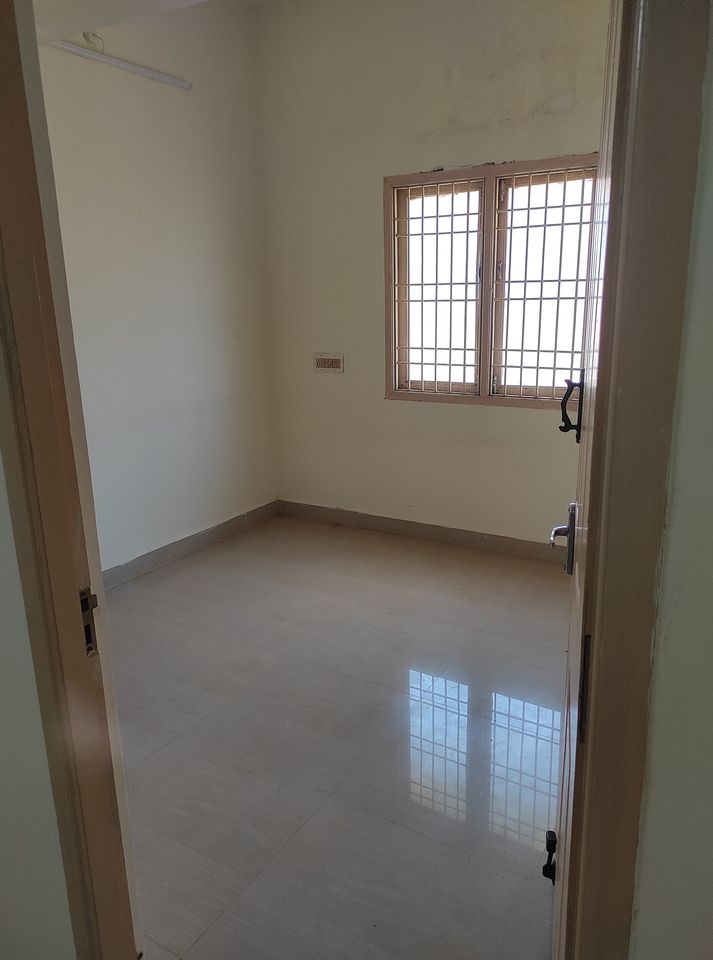 Flat FOR SALE in CHENNAI, TN, Chennai-145