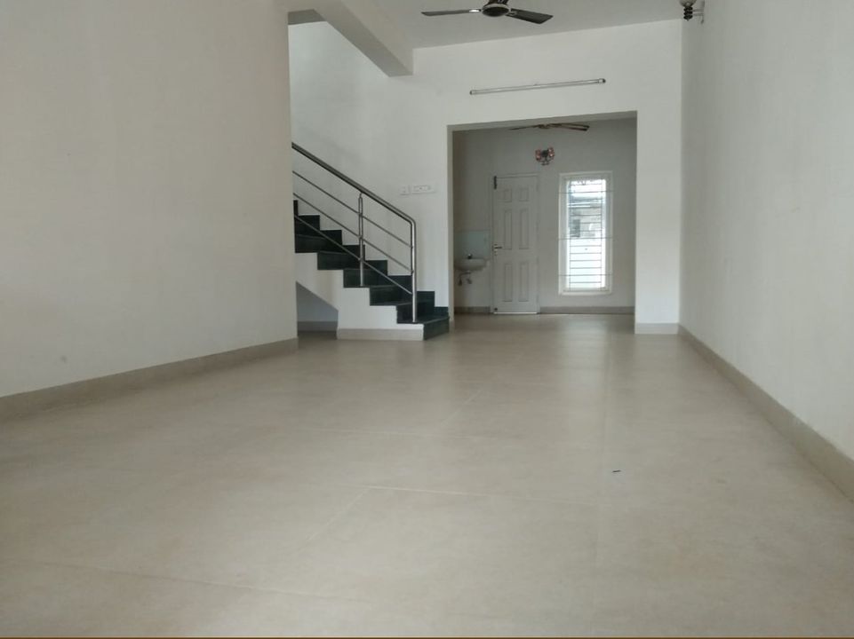 Excellent Spacious 3113 SqFt DUPLEX 3 BHK VILLA Jst 400 m Behind Infosys PrimeLocatn Sholinganallur Chennai, TN - 53