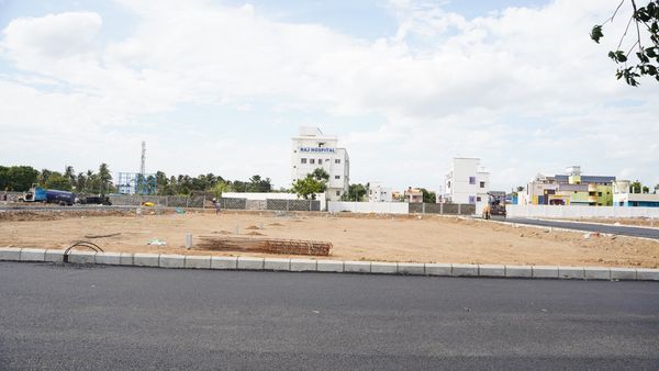 On road Plot FOR SALE in CHENNAI, TN, Chennai-142