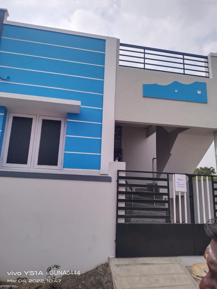 2bhk 2bath room car parking bore well Chennai - 170