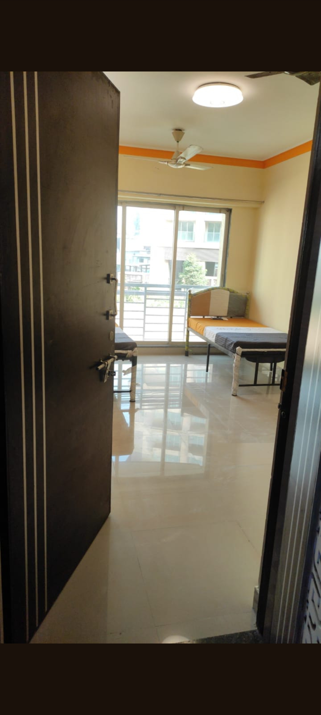 2 BHK Flat/Apartment for sale in krishna pg, Mumbai