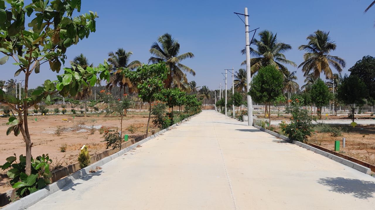 Gated Community layout near KIABD Teck park