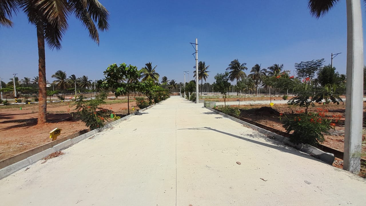 Gated Community layout near KIABD Teck park