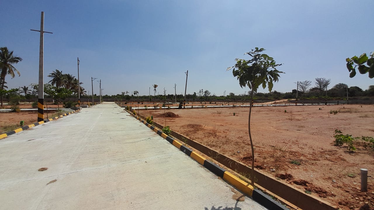 Gated Community layout near KIABD Teck park